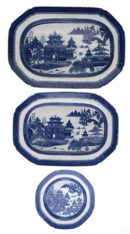 Appraisal: TWO MINTON BLUE PRINTED PEARLWARE DAGGER BORDER WITH TEMPLE PATTERN