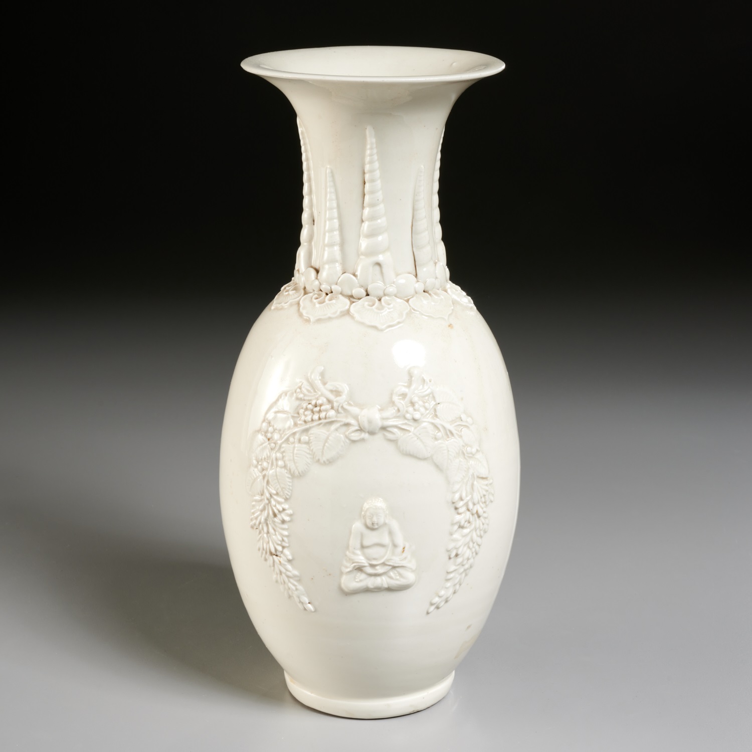 Appraisal: CHINESE BLANC DE CHINE BUDDHA VASE th th c possibly