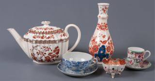 Appraisal: Delft Copeland Spode Other Porcelain Items Five pieces of porcelain