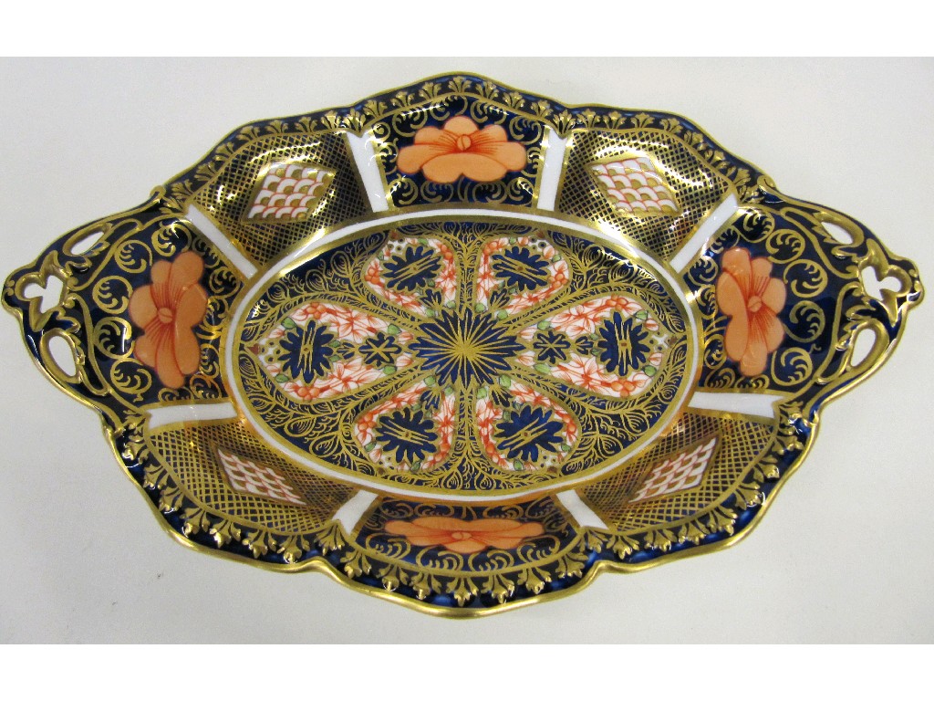 Appraisal: Royal Crown Derby oval dish in Imari pattern