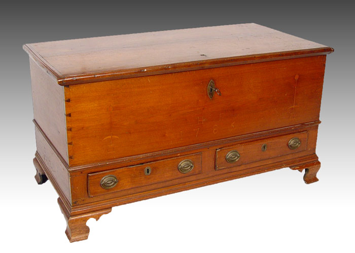 Appraisal: CHIPPENDALE OR FEDERAL CHEST OVER DRAWERS Lift top chest over