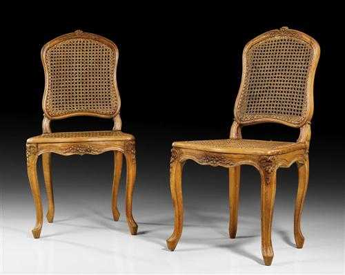 Appraisal: PAIR OF BEECHWOOD CHAIRS A LA REINE Louis XV France