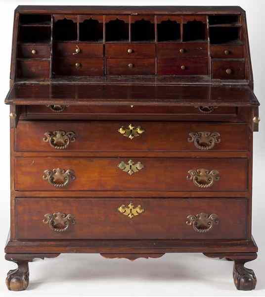 Appraisal: New England Chippendale Slant Front Desklate th century mahogany with