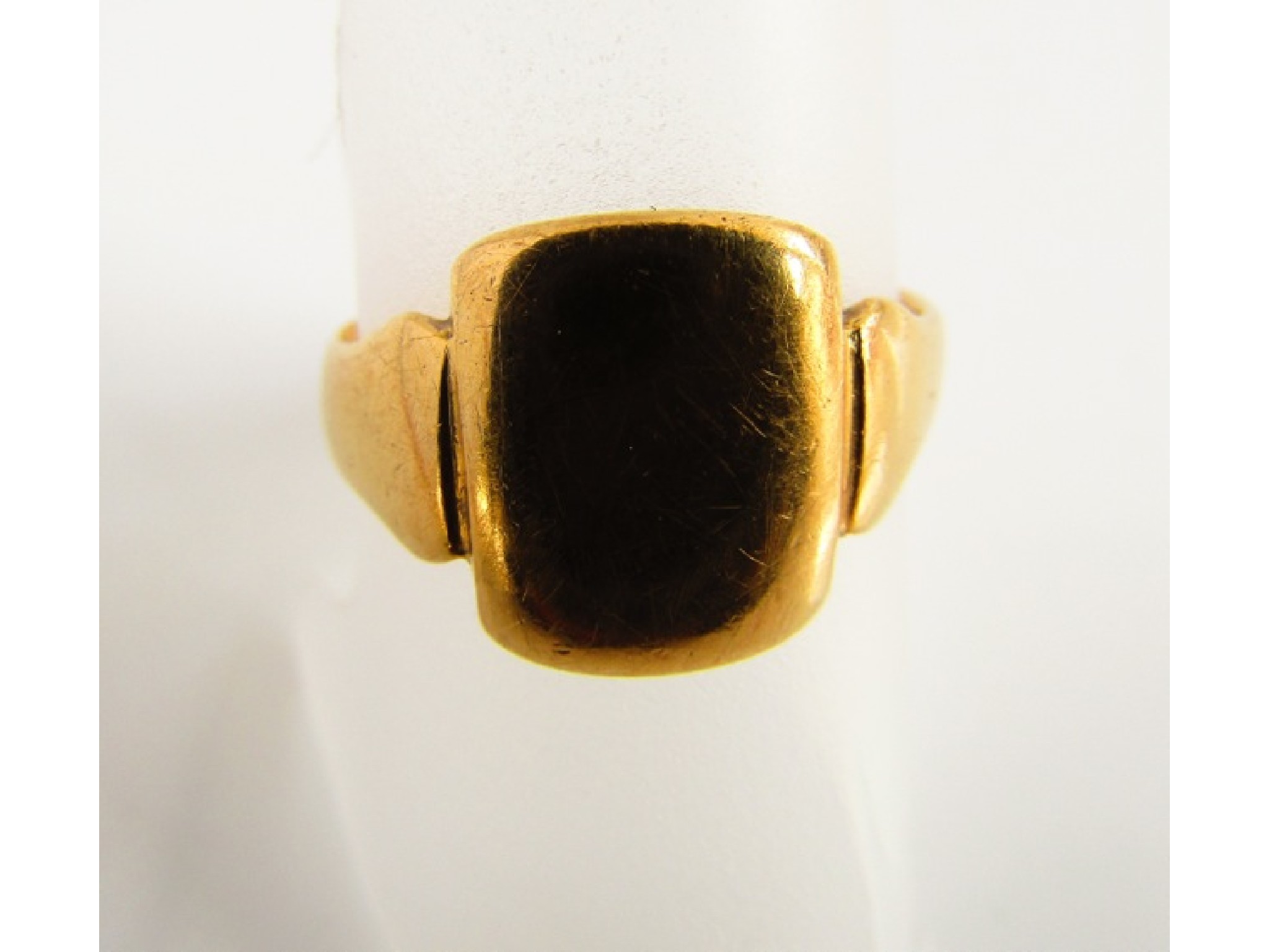 Appraisal: An ct gold signet ring size S g