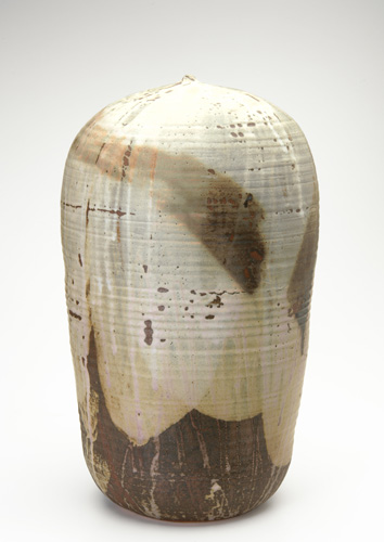 Appraisal: TOSHIKO TAKAEZU Large stoneware Moon Pot covered in lavender celadon