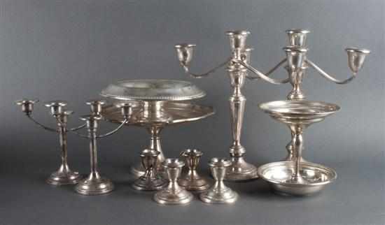 Appraisal: Assorted weighted sterling silver table articles th century including a