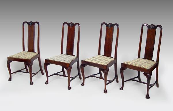 Appraisal: SET OF MAHOGANY QUEEN ANNE STYLE DINING CHAIRS Earlier th