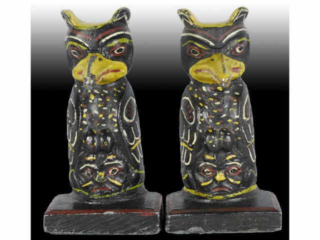 Appraisal: Totem Pole Cast Iron Bookends Description Superb form and casting