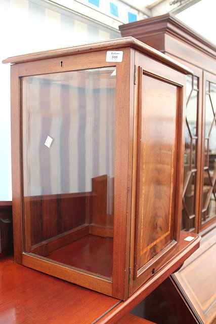 Appraisal: A LATE TH CENTURY EARLY TH DISPLAY CABINET lifting glazed