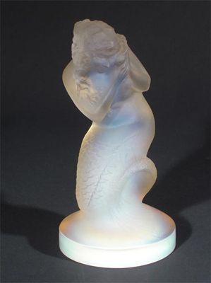 Appraisal: Grande Naiade' No a Lalique opalescent glass figure designed by