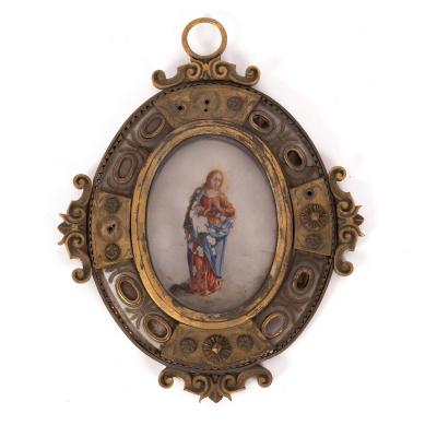 Appraisal: A devotional oval pendant of the Virgin late th early