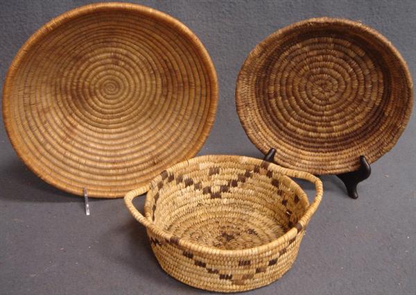 Appraisal: Lot coiled Native American baskets one with design and handles