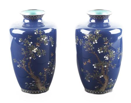 Appraisal: PAIR OF JAPANESE CLOISONNE VASES HAYASHI KODENJI STUDIO MEIJI PERIOD