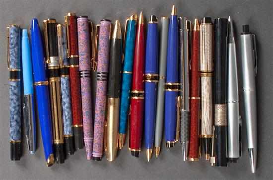 Appraisal: Seventeen assorted Waterman ballpoint pens and two Waterman fountain pents