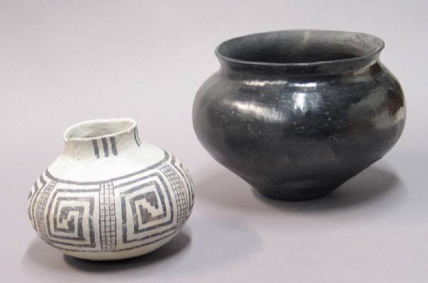 Appraisal: Two Southwest jars Including an Anasazi black-on-white olla and a