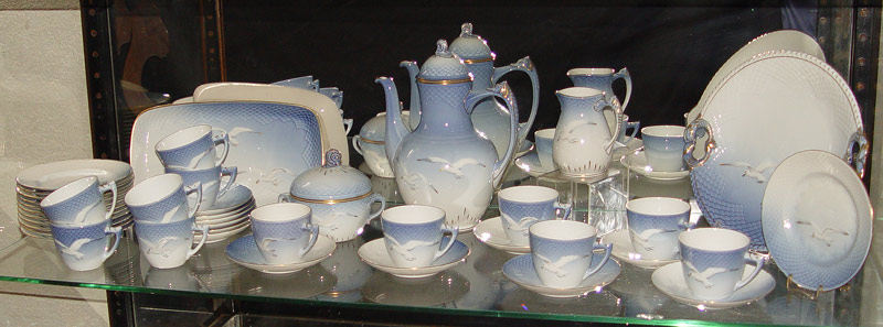 Appraisal: BING GRONDAHL CHINA IN THE SEAGULL PATTERN Dessert and coffee