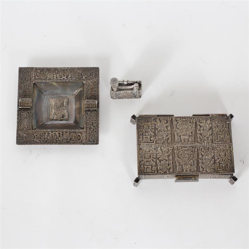 Appraisal: Peruvian sterling silver footed cigarette box and ash tray with