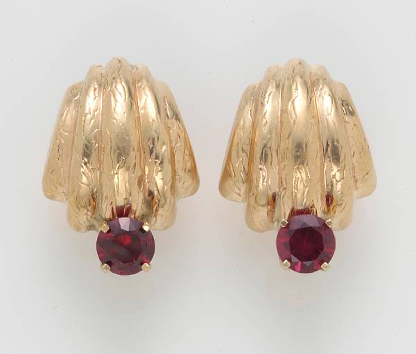 Appraisal: A pair of garnet earrings mounted in fourteen karat gold