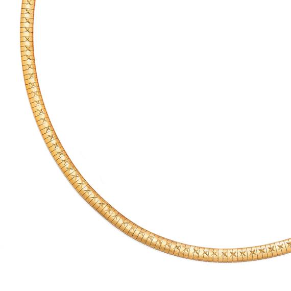 Appraisal: GOLD NECKLACE Yellow gold g Elegant braided necklace the top