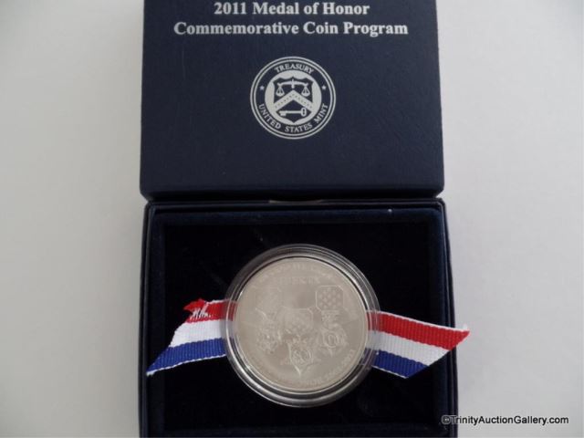 Appraisal: Silver Medal of Honor Comm Unc CoinIssued in by the