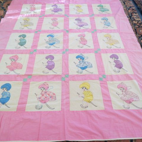 Appraisal: Handmade Sunbonnet Babies Quilt panels with girls pink field X