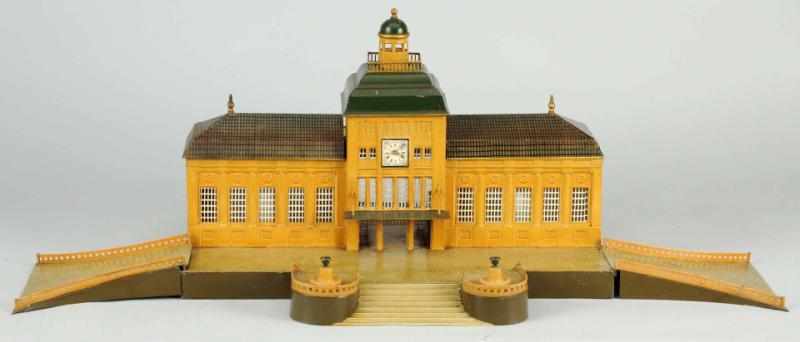 Appraisal: Hand-Painted Marklin Leipzig Station German Circa Scarce station with back