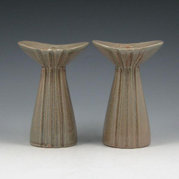 Appraisal: Pair of Red Wing candleholders in a corseted form Marked