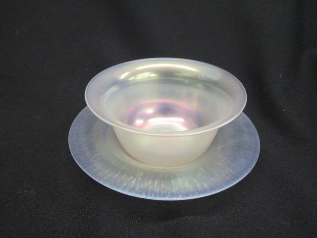 Appraisal: Steuben Verre de Soie Art Glass Bowl and underplate bowl