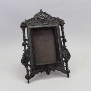 Appraisal: Gutta Percha Carved Figural Antique Frame Gutta Percha Carved Figural