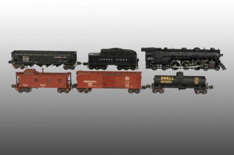 Appraisal: Lionel No W O-Gauge Train Set in OB Description Pre-war