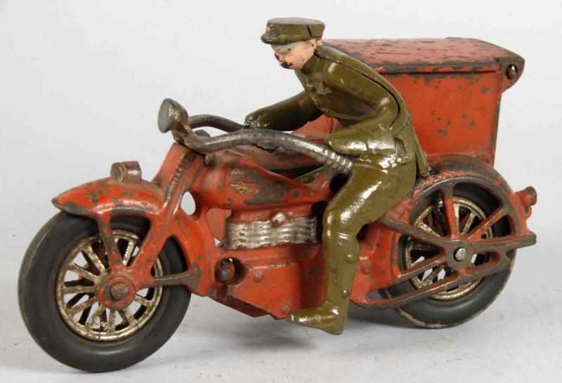 Appraisal: Cast Iron Vindex PDQ Delivery Motorcycle Toy Description American Cycle