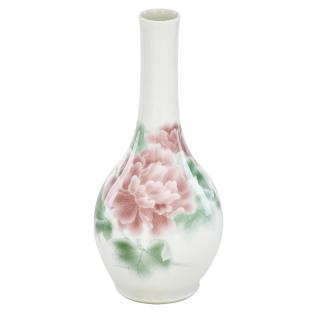 Appraisal: JAPANESE KOZAN VASE Decorated with peonies and violets on white