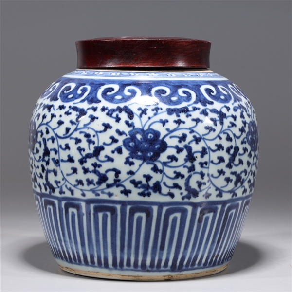 Appraisal: Chinese antique blue and white porcelain jar with wooden cover