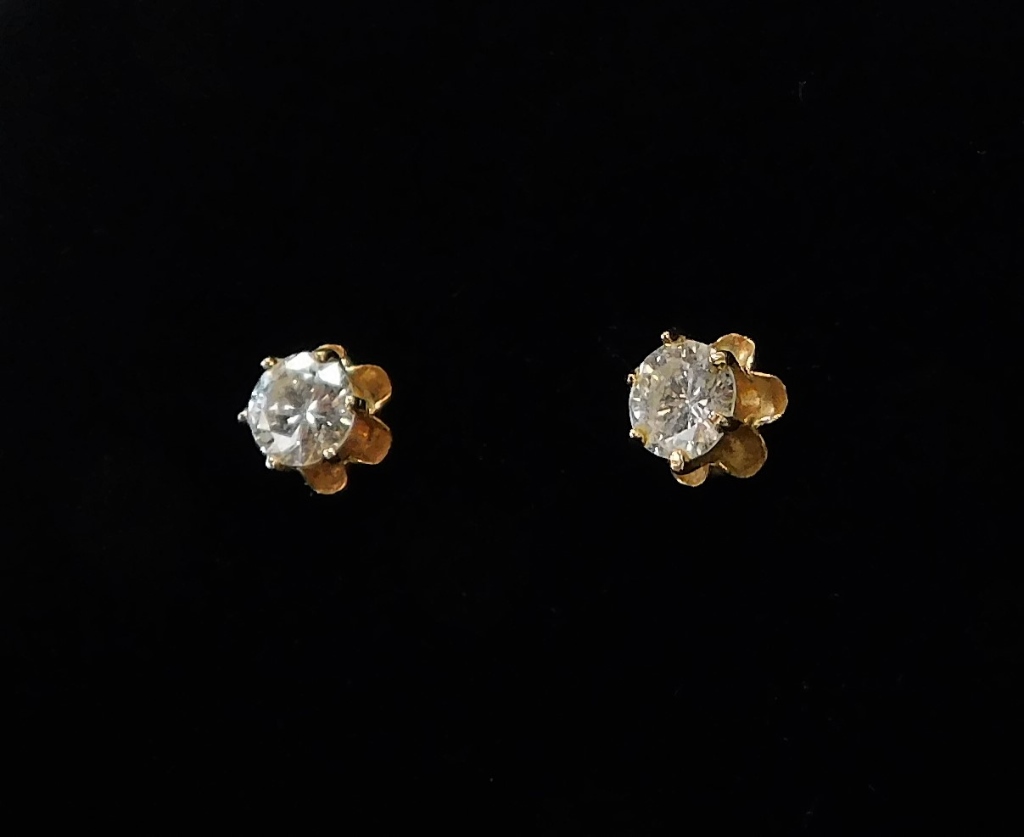 Appraisal: PR K LADY'S GOLD AND DIAMOND STUD EARRINGS th CenturyPair