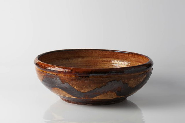 Appraisal: Michael Cardew British - attributed to at Winchcombe PotteryBowl circa