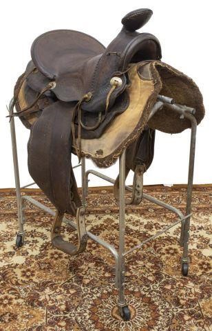 Appraisal: Western tooled leather saddle Heye Company Gonzales Texas a supplier