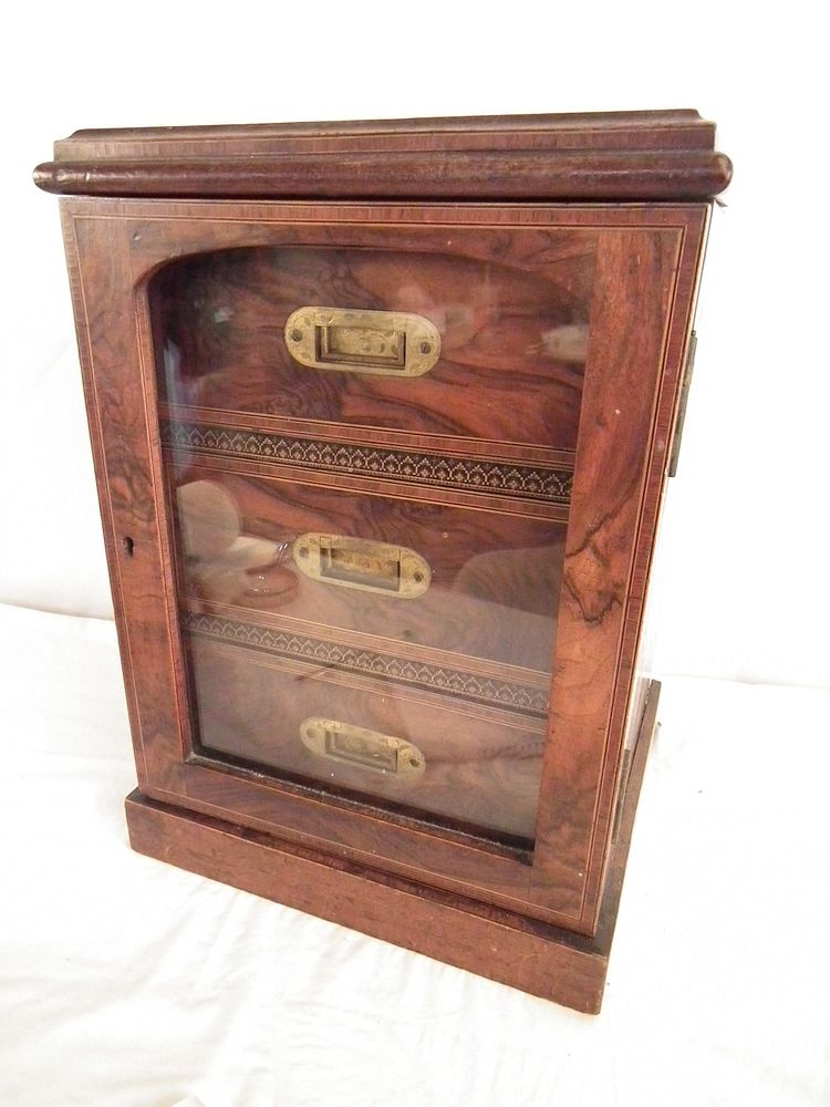 Appraisal: ANTIQUE VALUABLES COUNTER TOP CHEST th century English inlaid drawer