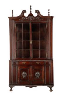 Appraisal: Philadelphia Chippendale Style Corner Cabinet American Philadelphia first half th