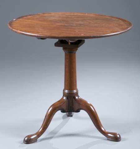 Appraisal: Queen Anne-Style Tilt-Top Mahogany Table Plain standard with pedestal base