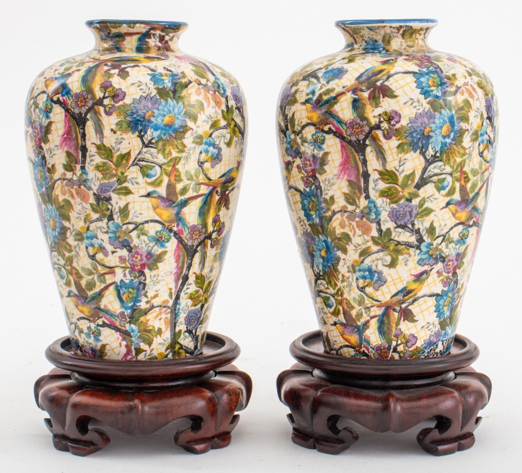 Appraisal: CHINESE PORCELAIN VASE WITH BIRDS PAIR Pair of Chinese porcelain