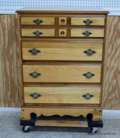 Appraisal: Four Drawer Child's Room DresserIn a natural finish made of