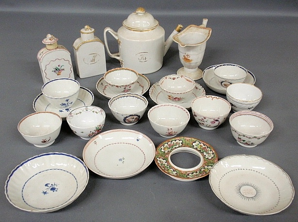 Appraisal: - Group of th c Chinese porcelain to incl a