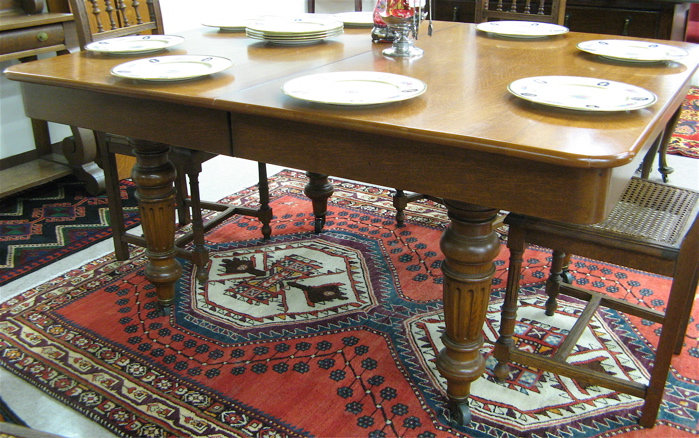 Appraisal: RECTANGULAR OAK EXTENSION DINING TABLE WITH LEAVES AND CRANK English