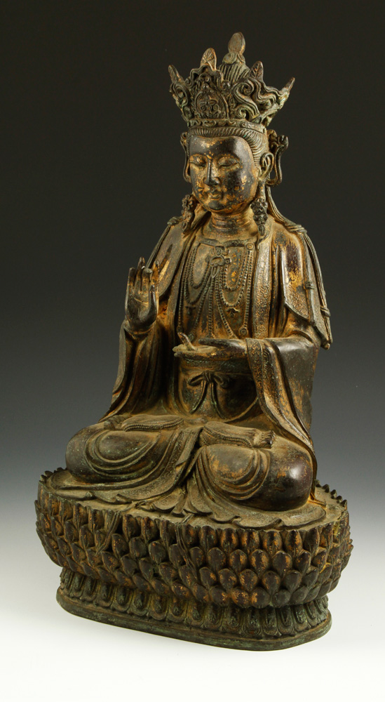 Appraisal: - Chinese Bronze Figure of Guanyin Bronze figure of Guanyin