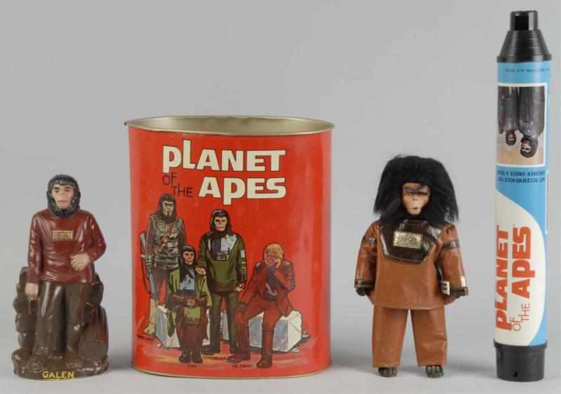 Appraisal: Lot of Vintage Planet of the Apes Items Description Circa