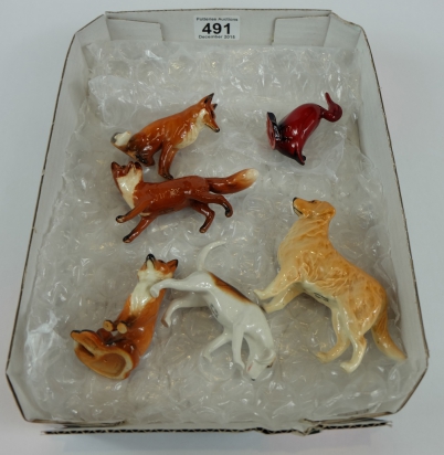 Appraisal: A mixed collection of animals to include small flambe duck