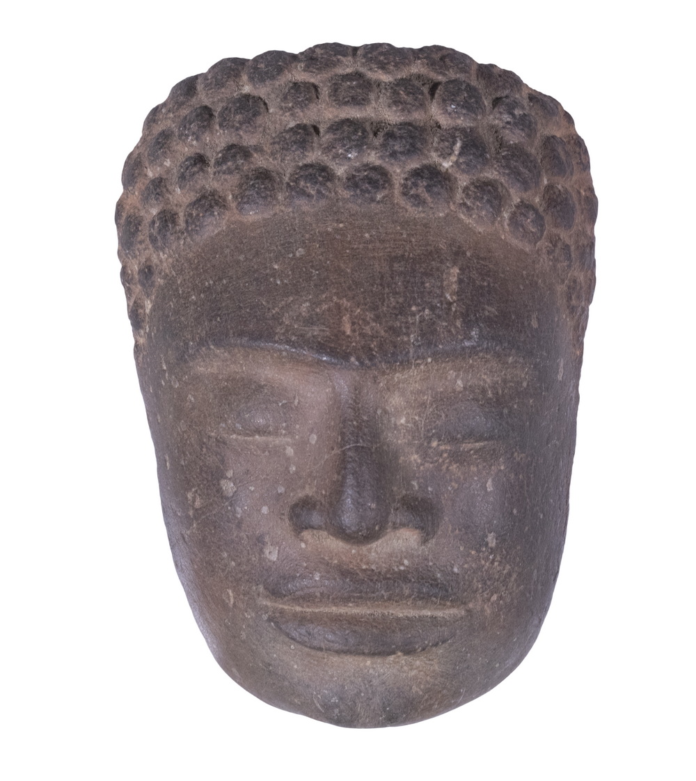 Appraisal: TH C TRAVELER'S STONE BUDDHA HEAD CAMBODIA Khmer redstone flat