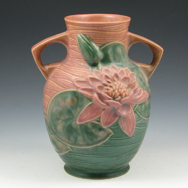 Appraisal: Roseville Water Lily - Vase Roseville Water Lily vase in