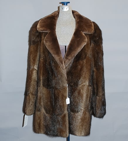 Appraisal: Bust Shoulders Length Sleeve Length Fur origin USA Retail value