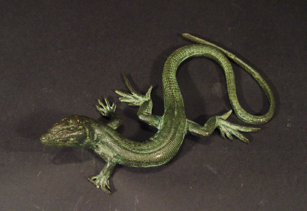 Appraisal: th century bronze study of a lizard cm in length